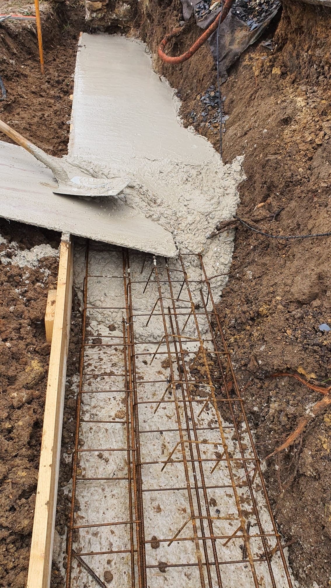 Mur en limousinerie — chantier en cours