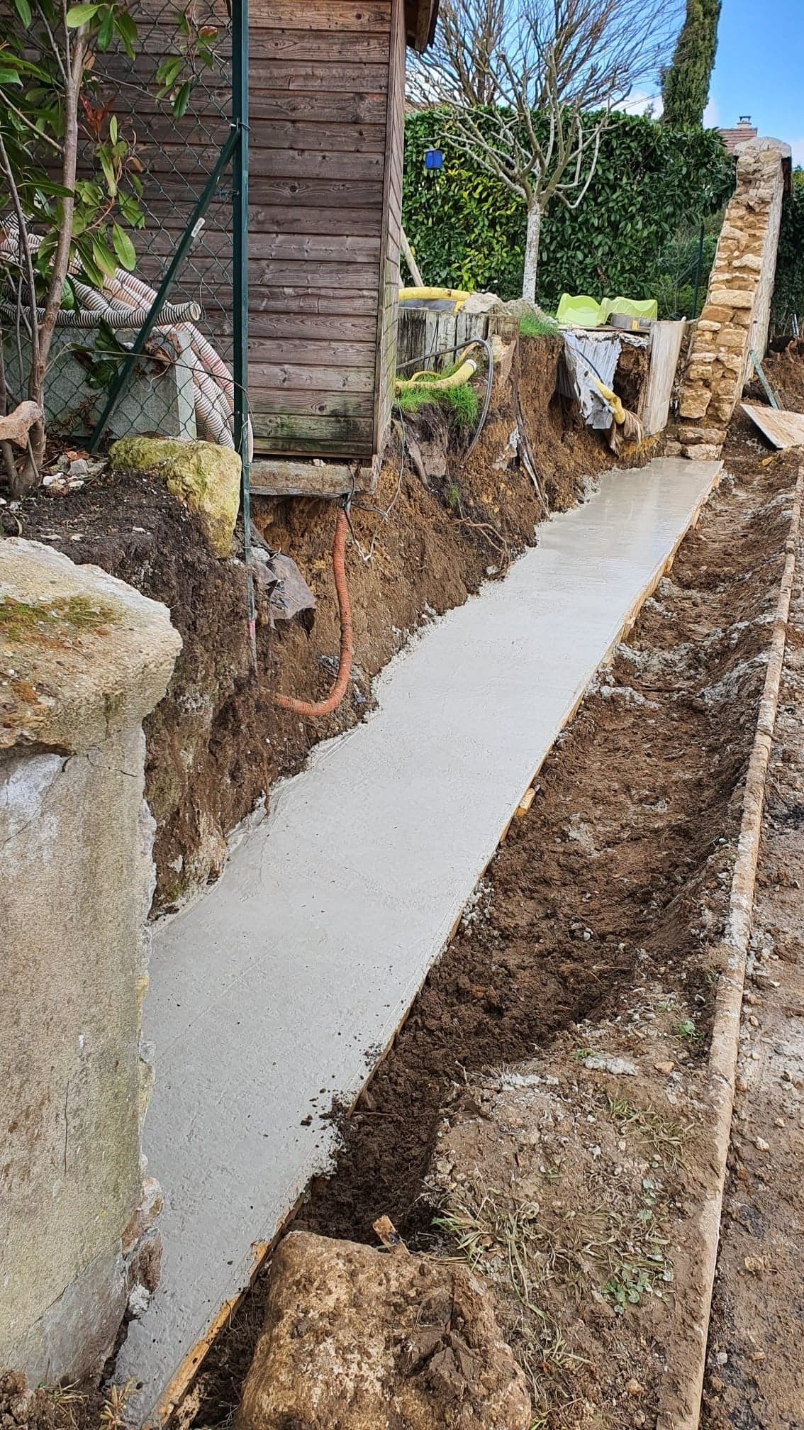 Mur en limousinerie — chantier en cours