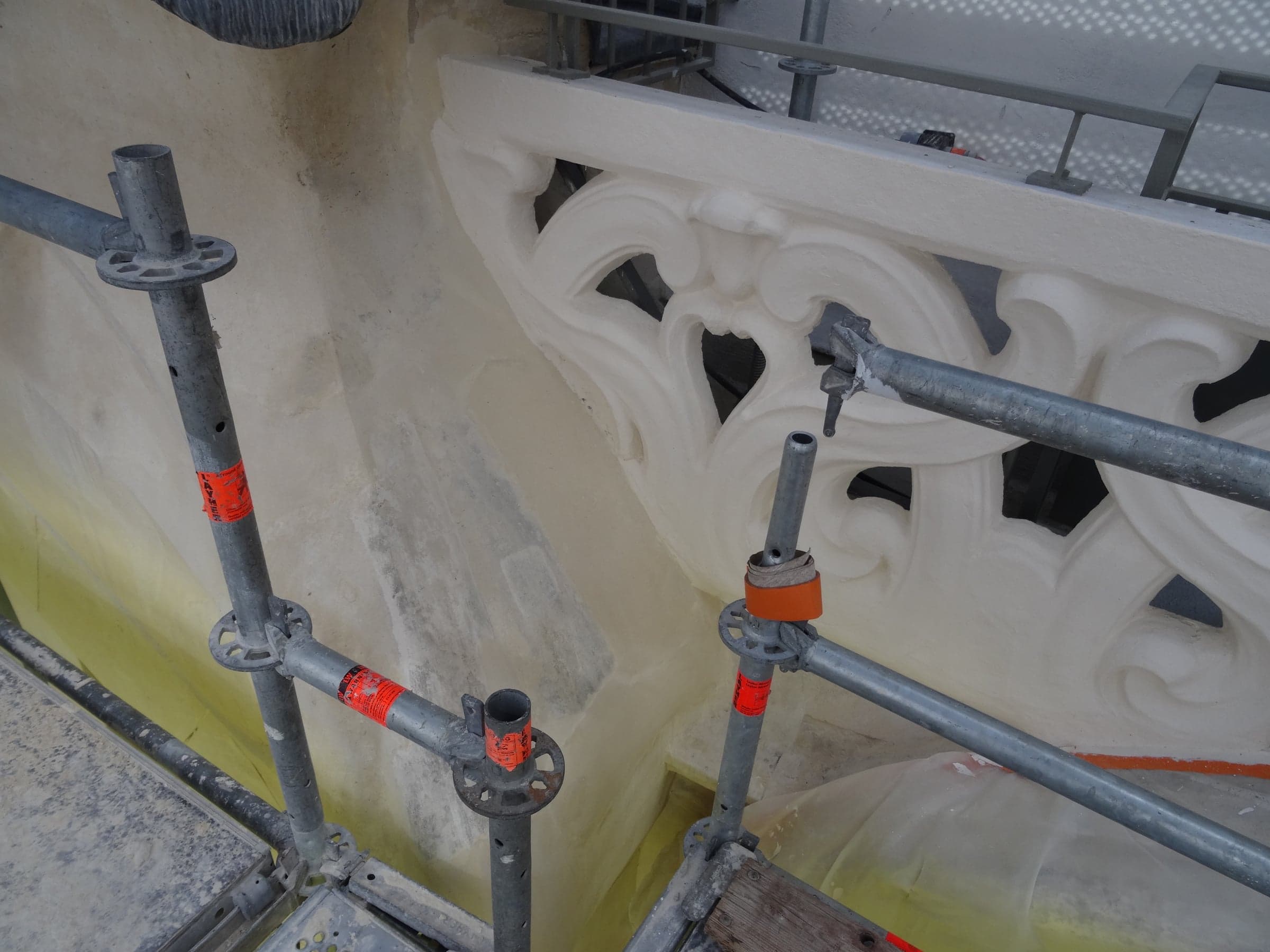 Ravalement Immeuble Felix potin - 140 rue de Rennes — chantier en cours
