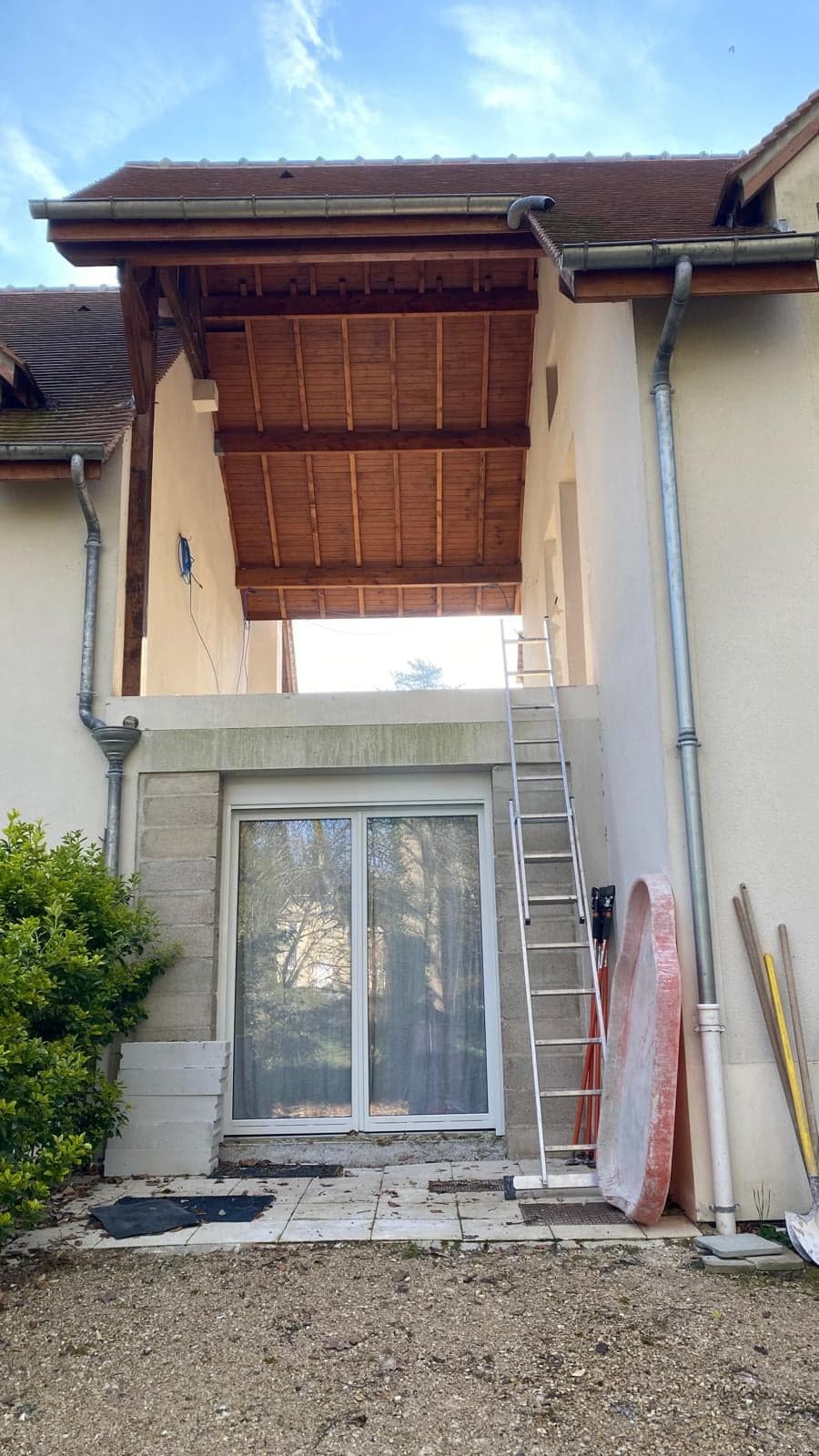 Création d'une maison familiale par la restructuration de 4 studios — avant travaux
